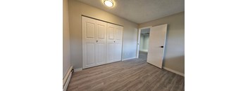 1 Bedroom Main Floor