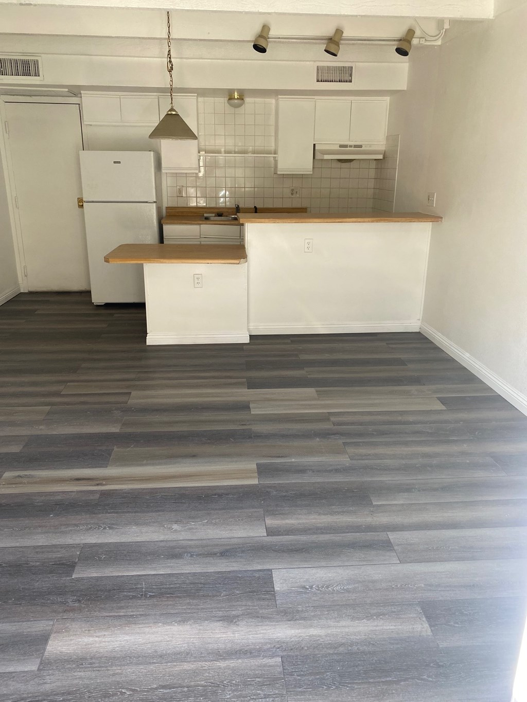 Twain Loft Apartments