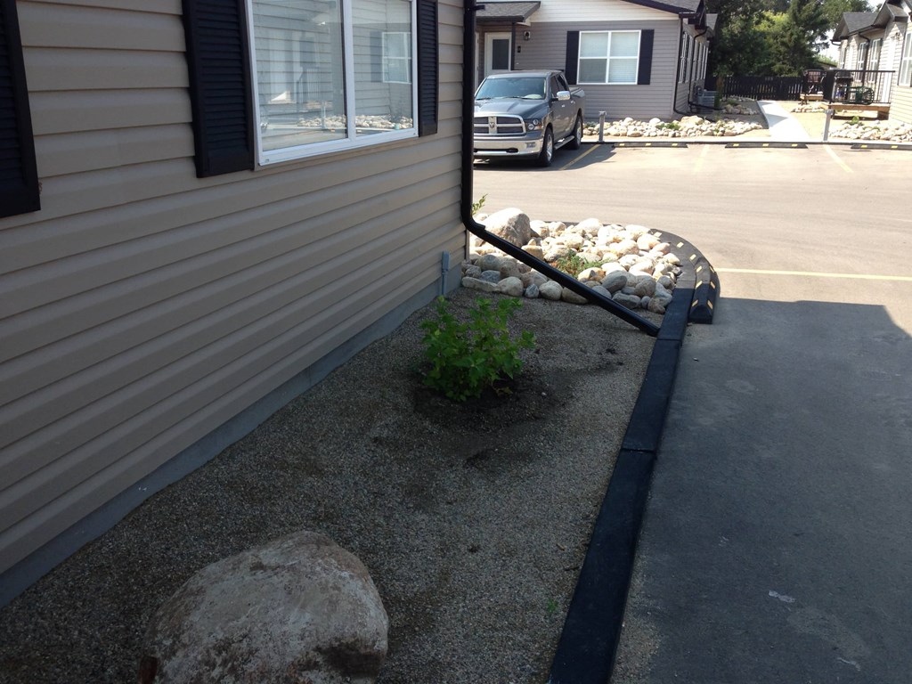 1275 South Railway Street Apartments, 1275 South Railway Street (101bc