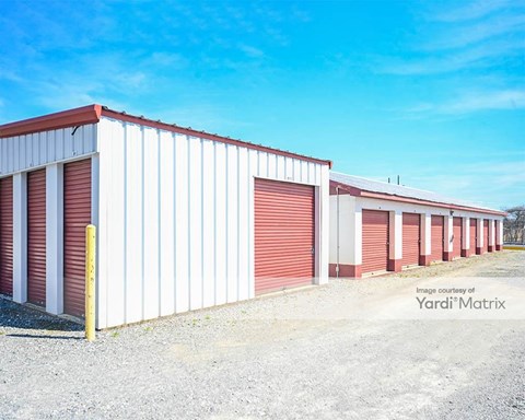 Storage Units for Rent available at 17 Roanoke Avenue, Roanoke Rapids, NC 27870