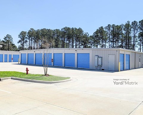 Storage Units for Rent available at 3721 Dr. Martin Luther King Jr Blvd, New Bern, NC 28562