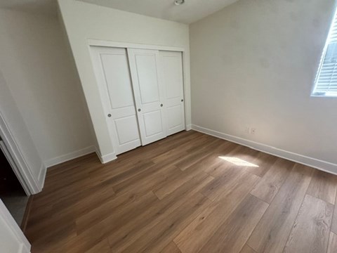 5648-5654 Laurette St. 3 Beds Apartment for Rent
