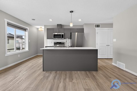#37, 1203 163 Street Southwest 2 Beds Apartment for Rent