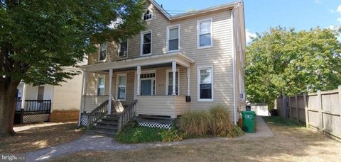 305 9th Street 2 Beds Apartment for Rent - Photo Gallery 2