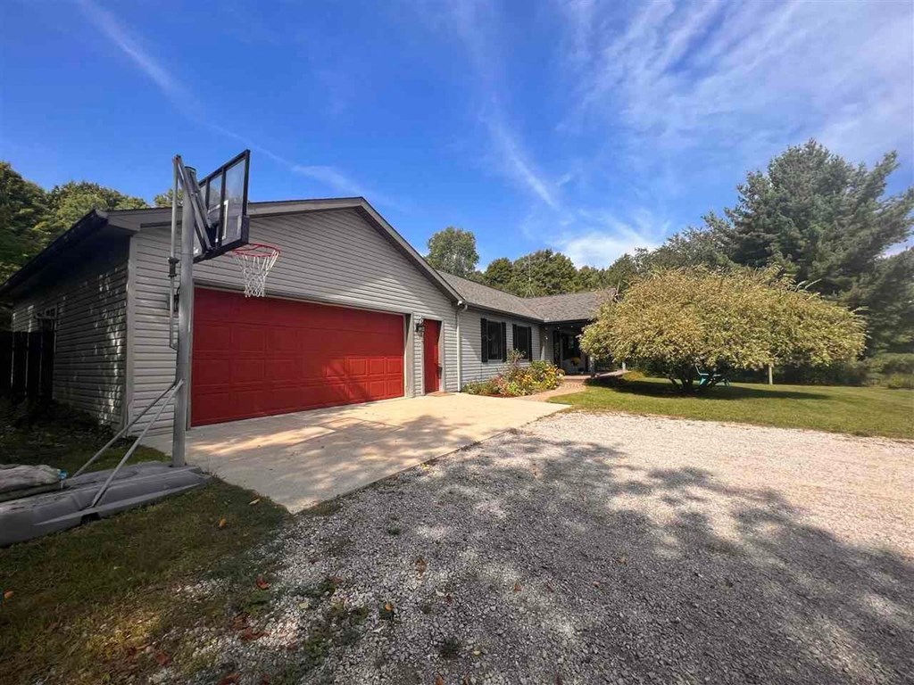 4288 State Road Rentals Harbor Spring, MI RentCafe