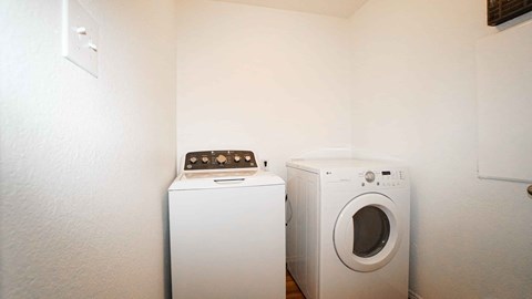 3017 Cassinia Parkway 3 Beds Apartment for Rent