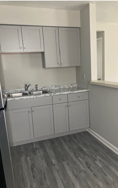 Bayview Hills Apartments