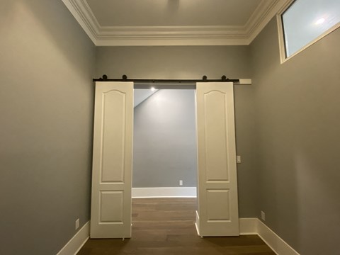 St. Elmo Rooms (Polo), 429 Campbell Ave 1 Bed Apartment for Rent - Photo Gallery 11