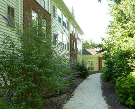 Rockwood Village Apartments, 3901 Price Club Blvd., Midlothian, VA