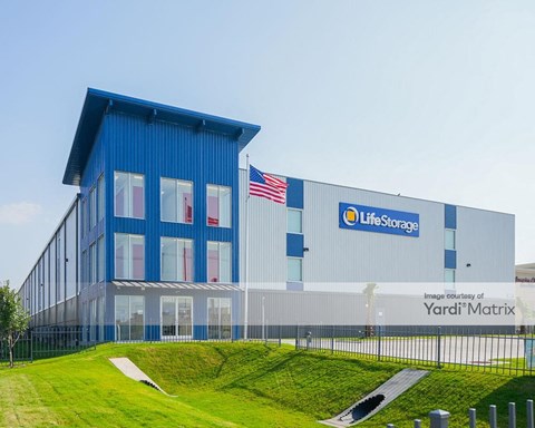 Storage Units for Rent available at 5001 West Expressway 83, Mcallen, TX 78503