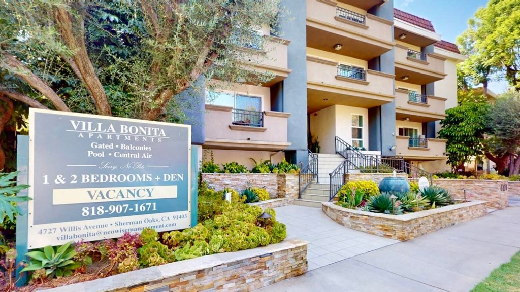 Villa Bonita Apartments