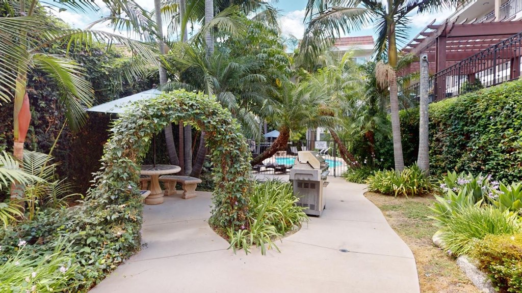 Villa Bonita Apartments