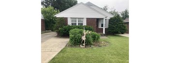 2/1 911 sqft