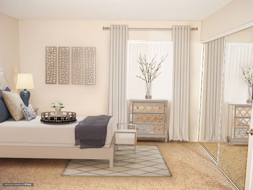 634 East Route 66 2-3 Beds Apartment for Rent - Photo Gallery