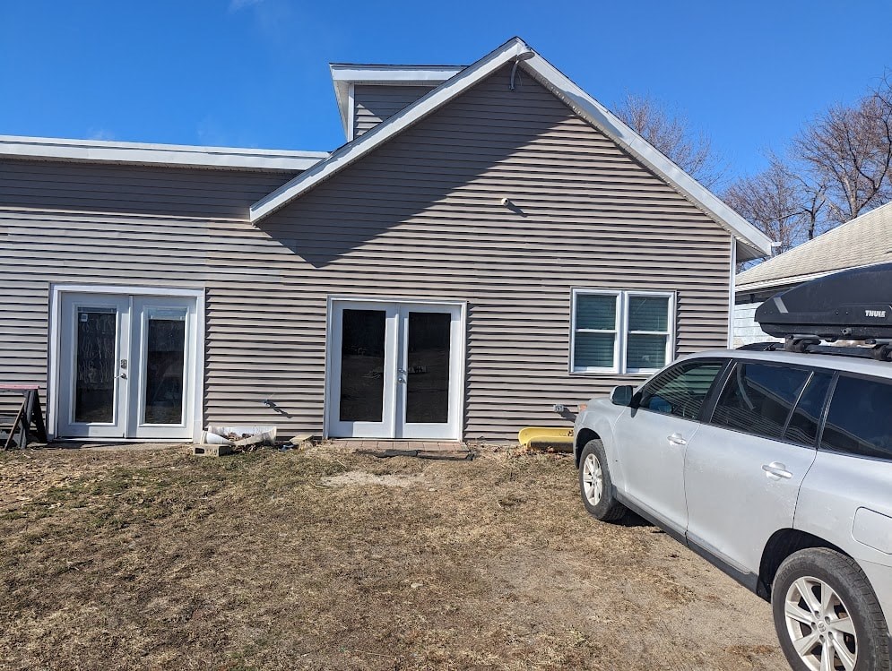 a car parked in front of a house