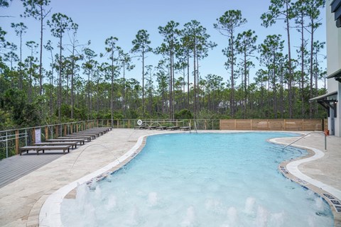 the swimming pool at the resort at longboat key club