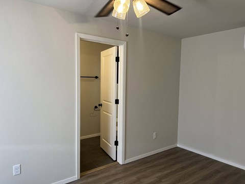 102 Diffie Way 2 Beds Apartment for Rent