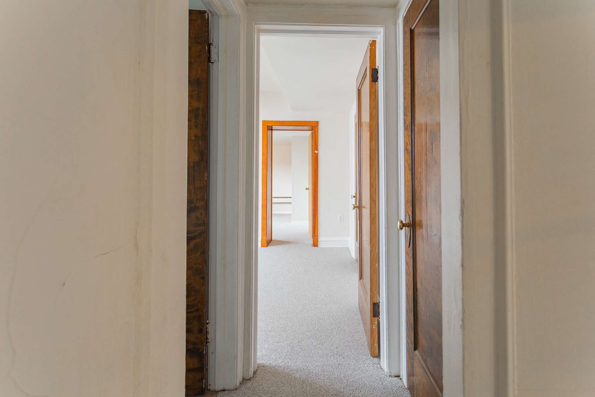 Bedroom Entrance 1225-G