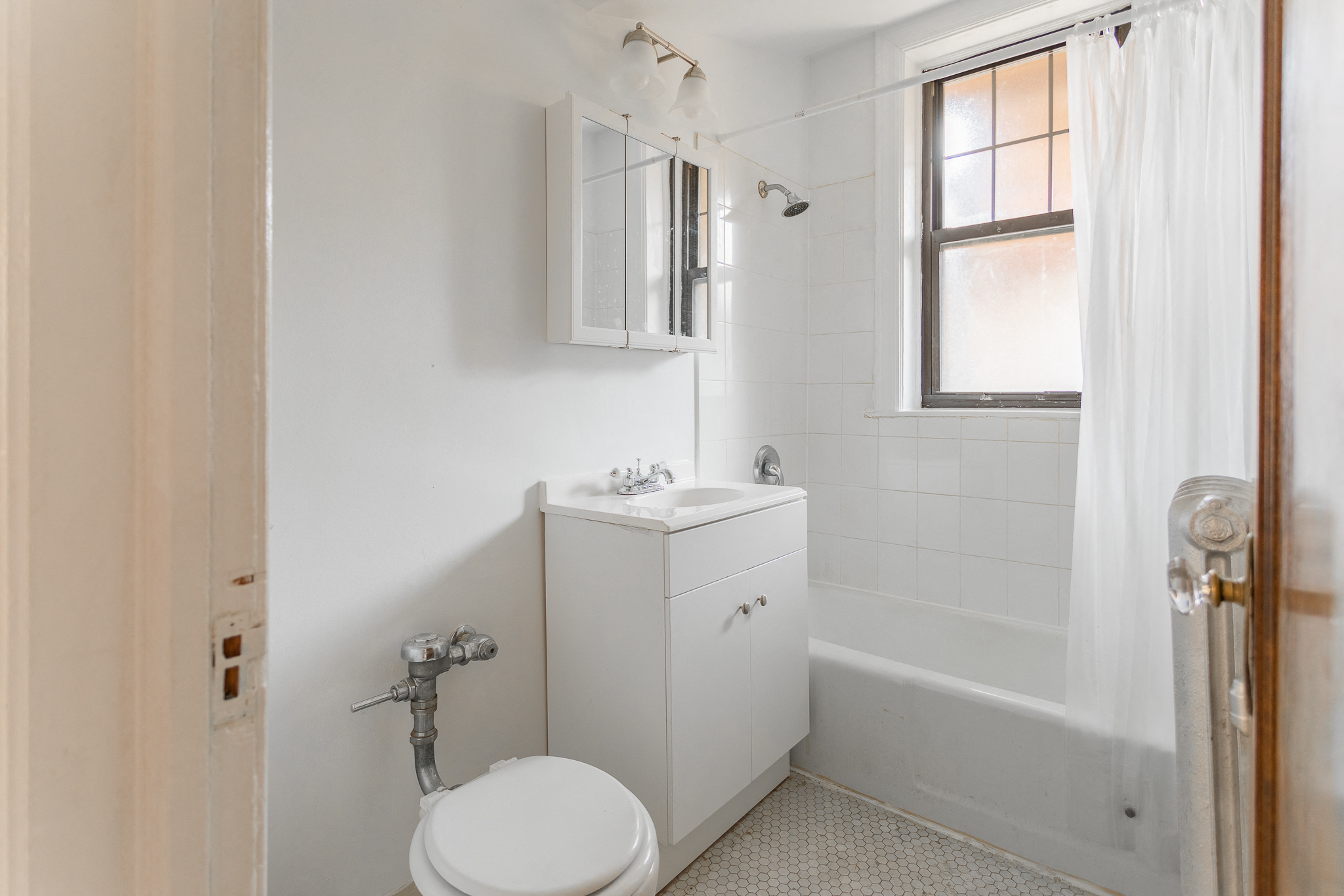 Bathroom 1225-G