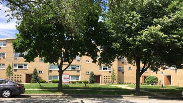 4906-28 Conrad Apartments