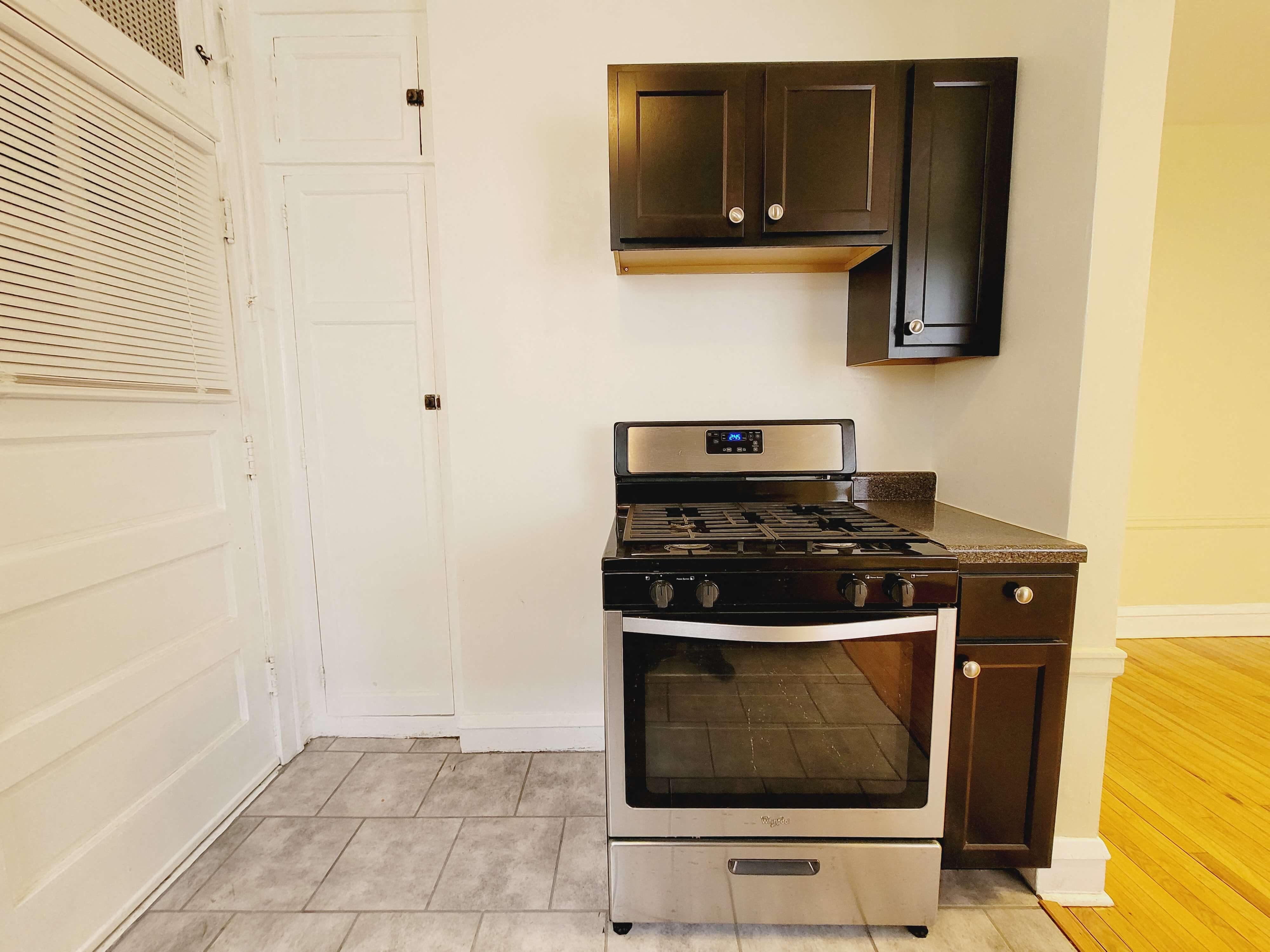 One Bedroom (4141-E2)