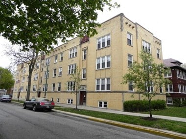 4121 W Cullom Ave 1-2 Beds Apartment for Rent Photo Gallery 1