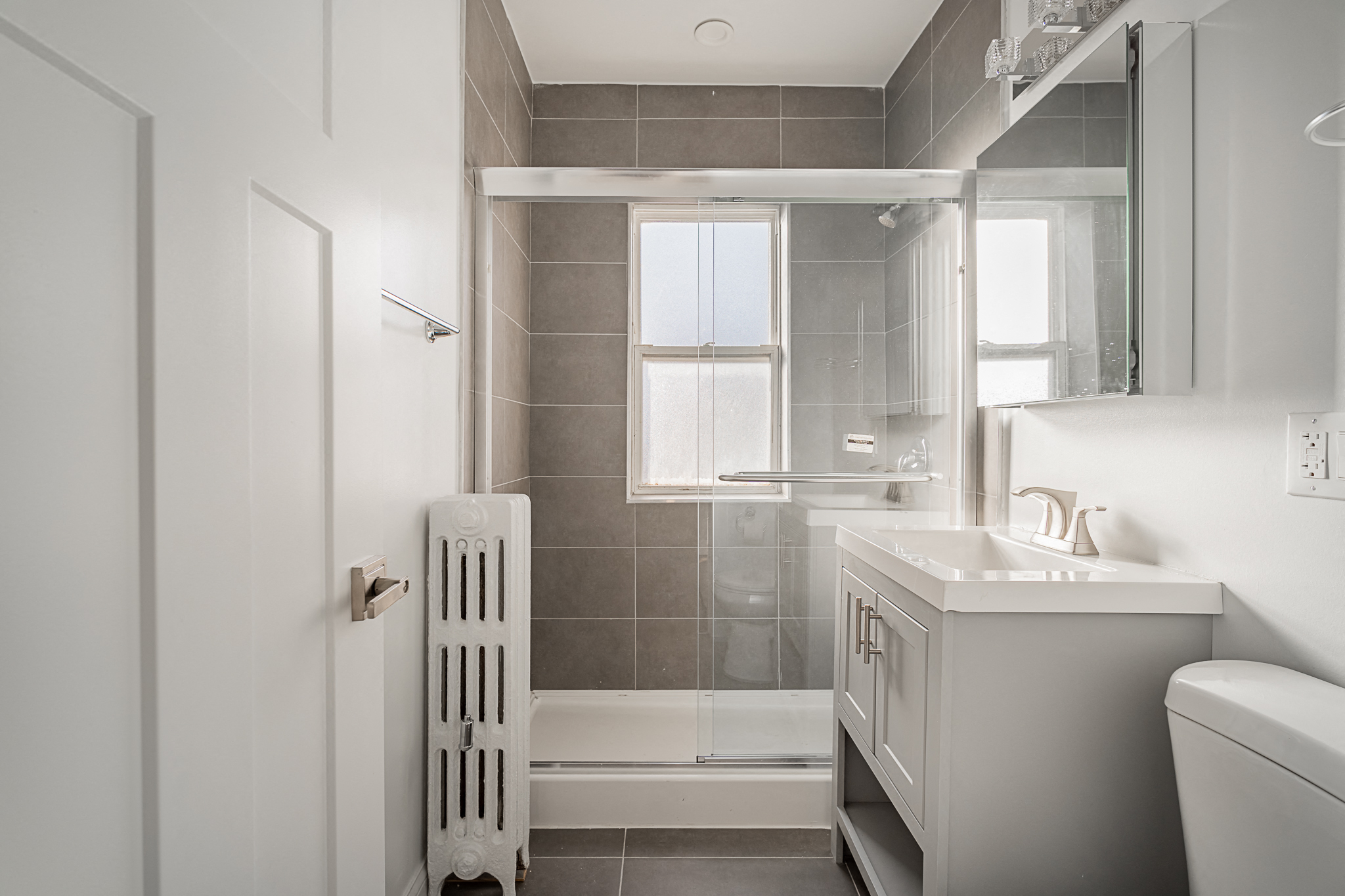 Updated Bathroom 2755-3