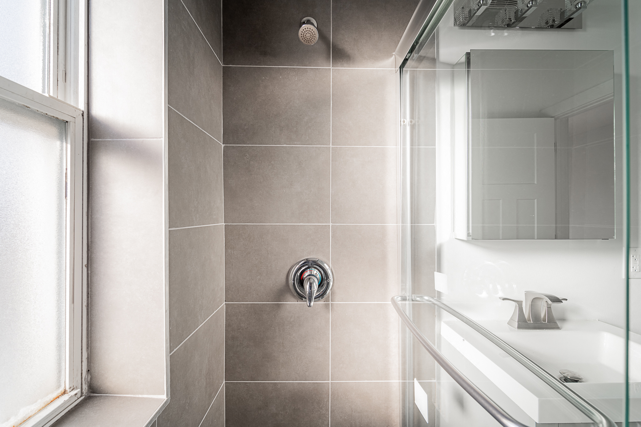 Updated Bathroom 2755-3