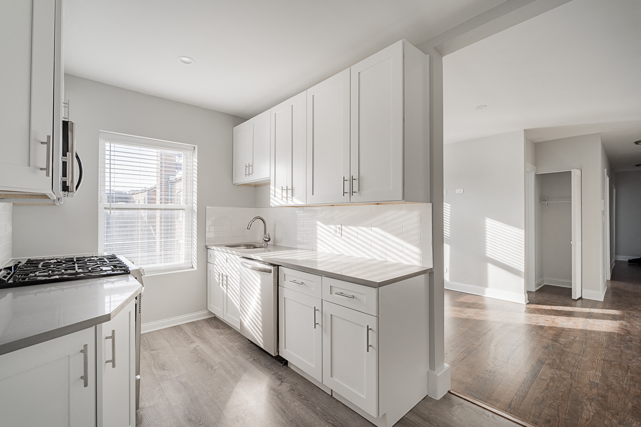 Updated Kitchen 2755-3