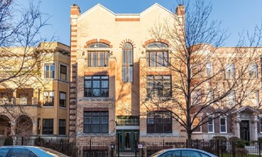 4101 N Kenmore Ave 3-4 Beds Apartment for Rent Photo Gallery 1