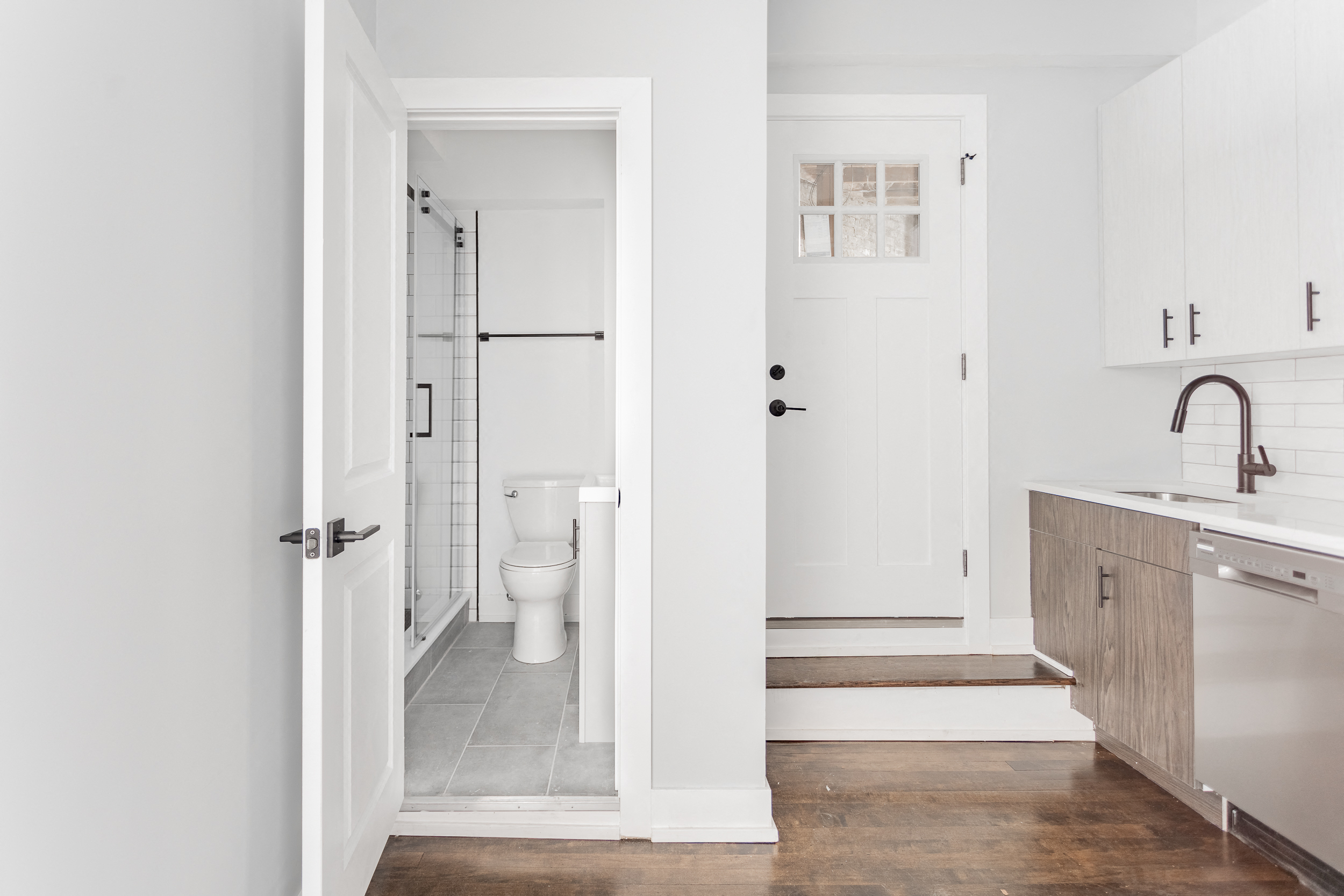 2957-S2 (One Bedroom)