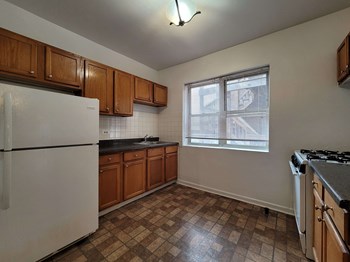 2635 W Granville 1-3 Beds Apartment for Rent - Photo Gallery 6