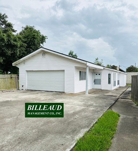 103 Carolyn Dr. 3 Beds Apartment for Rent