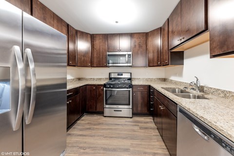 29 Olympus 3 Beds Apartment for Rent