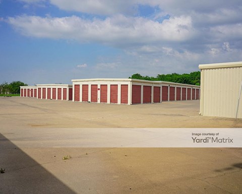 Storage Units for Rent available at 2601 Hilltop Drive, Sherman, TX 75090