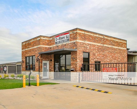 Storage Units for Rent available at 9242 West 70 Hwy, Durant, OK 74701