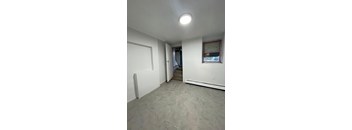 Studio, 0 Bathroom