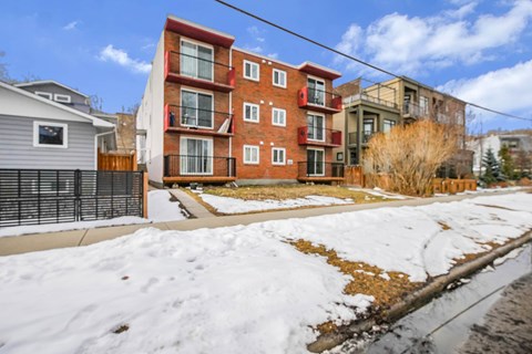 624 3 Ave Nw 2 Beds Apartment for Rent