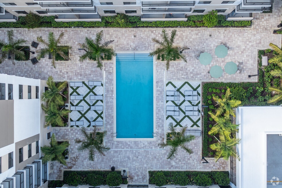 Bay Pointe Apartments