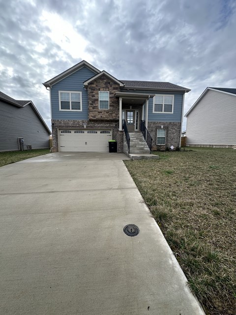 772 Lillian Grace Drive 4 Beds Apartment for Rent