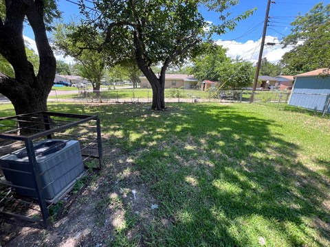 1027 Caladium Dr 5 Beds Apartment for Rent