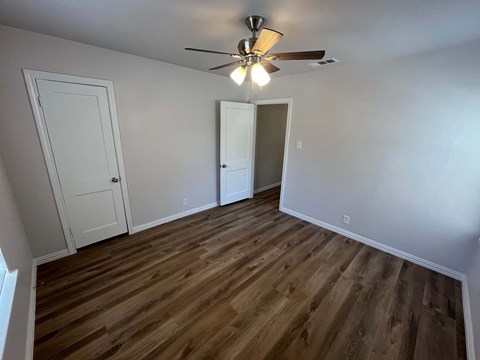 10638 Newcombe Dr 3 Beds Apartment for Rent