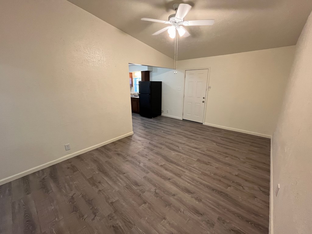 10135 Kittyhawk ln 3 Beds House for Rent - Photo Gallery 12