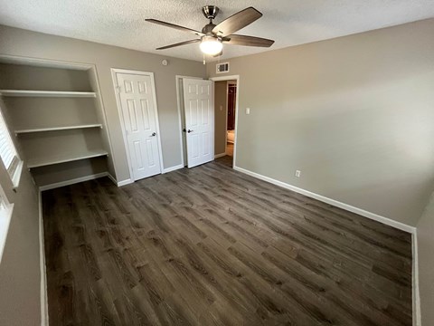 10415 Sylvia Dr 3 Beds Apartment for Rent