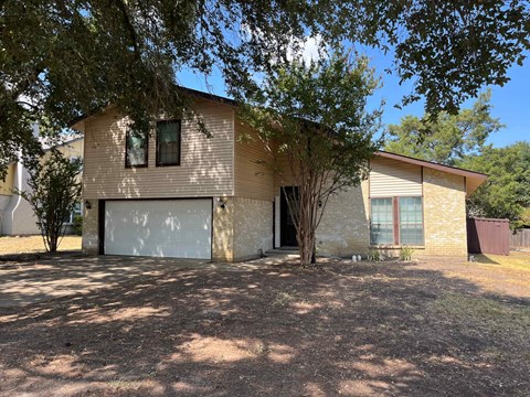 1707 Aurora Dr 4 Beds Apartment for Rent