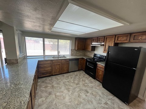 1707 Aurora Dr 4 Beds Apartment for Rent
