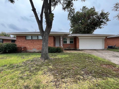 2214 Mockingbird Ln 3 Beds House for Rent - Photo Gallery 17
