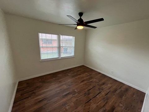 2214 Mockingbird Ln 3 Beds House for Rent - Photo Gallery 6