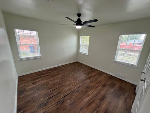 2214 Mockingbird Ln 3 Beds House for Rent - Photo Gallery 10
