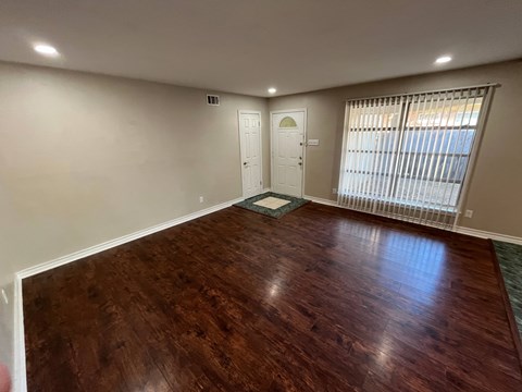 2609 Costa Mesa Dr 3 Beds House for Rent - Photo Gallery 27